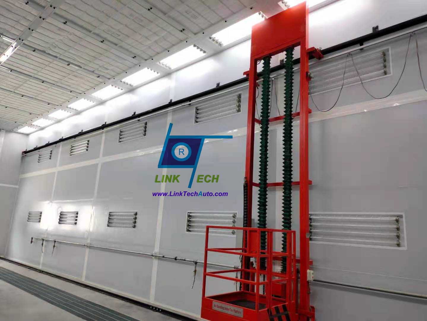 Paint spray booth for bus painting